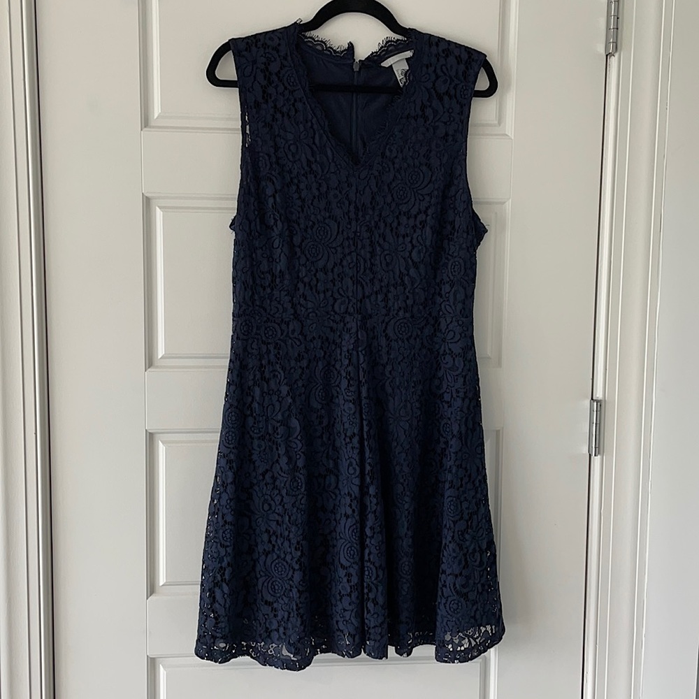 H&M Navy Lace V-Neck Dress (Size L)
